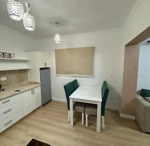 Cc Luxurious Apartman