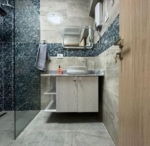 Apartman Cc Luxurious Gurdaka