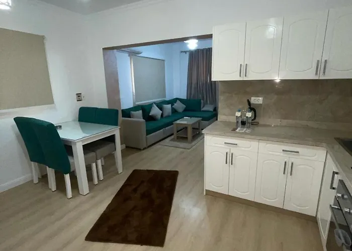Cc Luxurious Apartman
